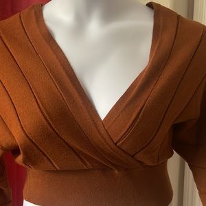 Fashion Nova Stylish Vneck Crop